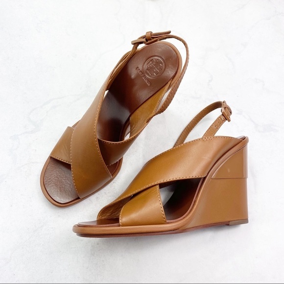 [Tory Burch] NWT Royal Crisscross Leather Sandals - Picture 6 of 8